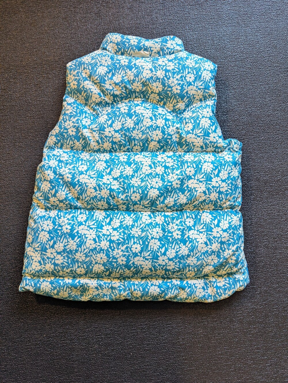 Reversible Vest - Picture 9 of 9